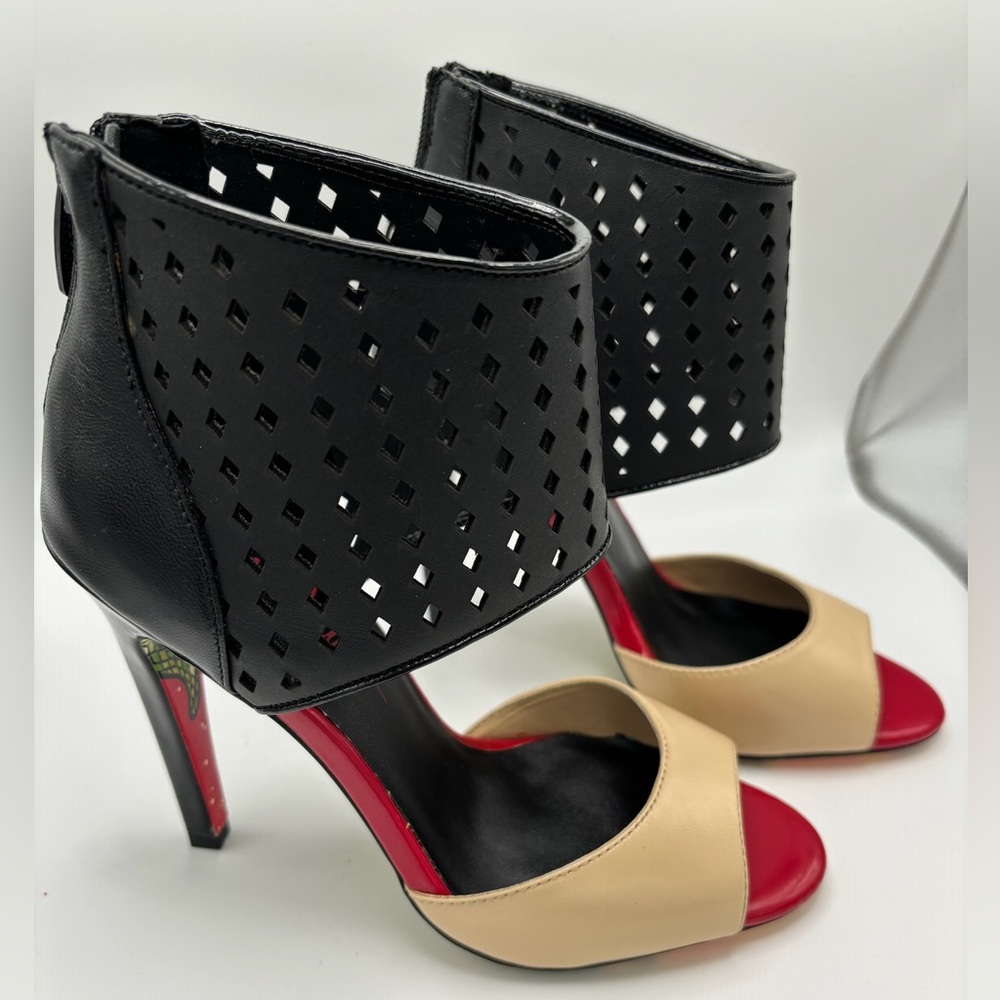 High heels brand new never worn!